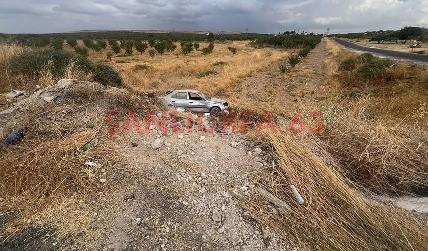 Şanlıurfa’da Kamyon Ve İki Otomobil Çarpıştı: 4 Yaralı