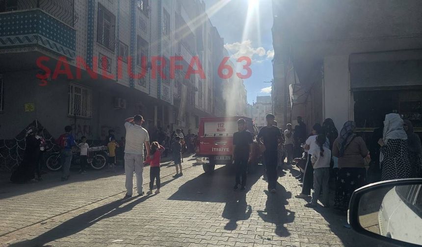 Şanlıurfa’da Ev Yangını: Dumandan Etkilenen 4 Kişi Hastaneye Kaldırıldı