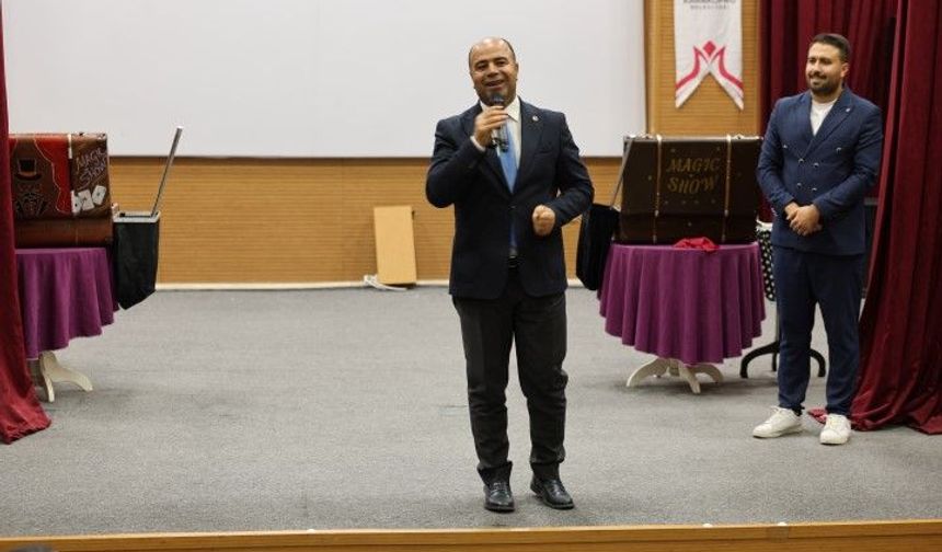 Nihat Çiftçi Çocuklarla Buluştu: Karaköprü’de Eğlenceli Program