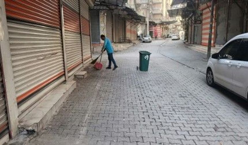 Şanlıurfa'da Belediyeler Temizlik Çalışmalarını Sürdürüyor
