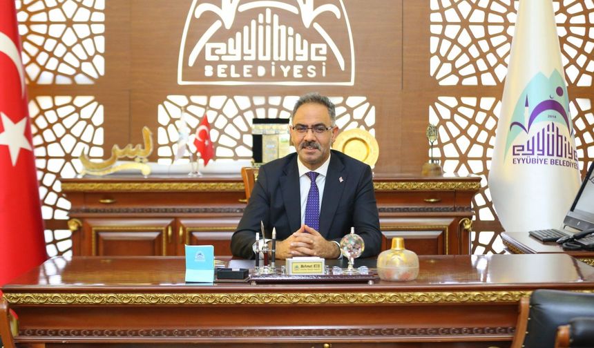 Eyyübiye Belediye Başkanı Mehmet Kuş’tan Muhtarlar Günü Mesajı