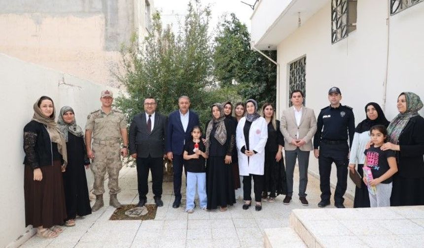 Şanlıurfa Valisi Hasan Şıldak’tan Suruç’ta Kütüphane ve ADEM Ziyareti
