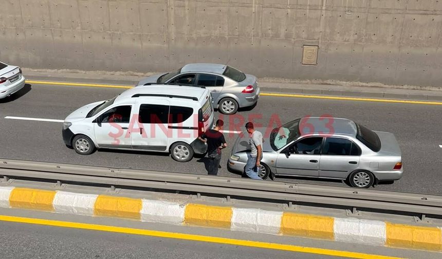 Şanlıurfa Haliliye’de Trafik Kazası: Araçlarda Maddi Hasar Oluştu