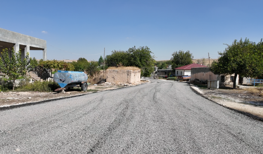 Şanlıurfa’da 21 Mahalleye Ulaşım Sağlayan 40 Kilometrelik Yol Yenilendi