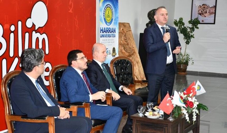 Şanlıurfa’da YÖK Başkanı Erol Özvar Öğrencilerle Bir Araya Geldi