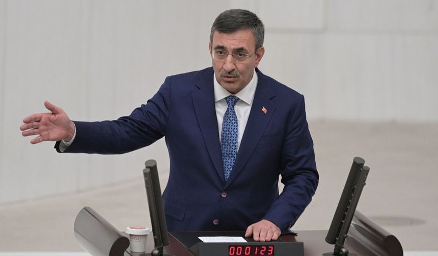 Toplu Taşıma Zamlarına Sınır Mı Geliyor? Cevdet Yılmaz’dan Açıklama