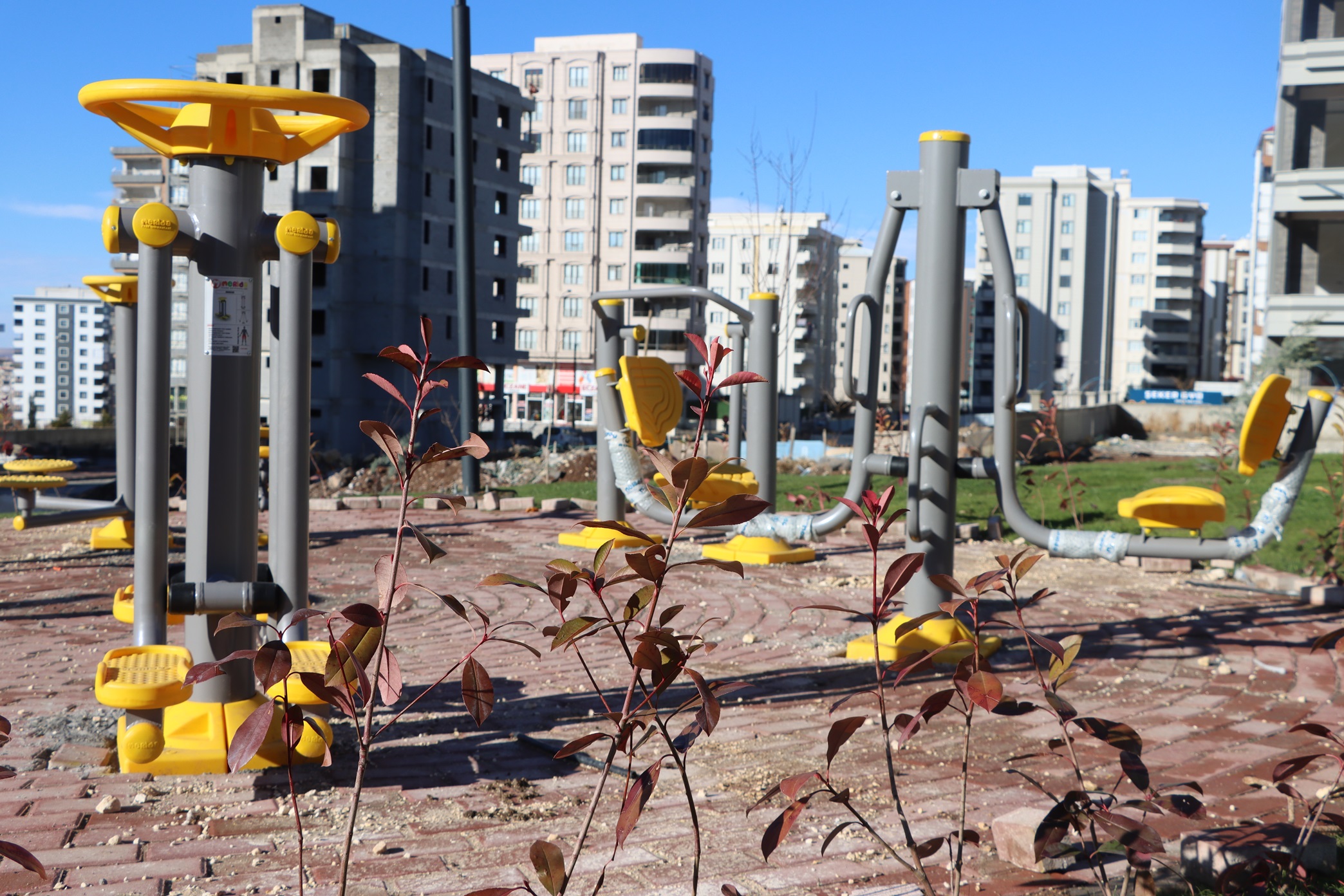 Doğukent Mahallesi̇ Yeni̇ Parkina Kavuştu (1)