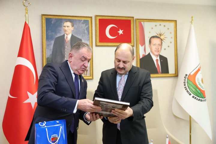 Şanlıurfa İle Romanya’nın Pitești Kenti Kardeş Şehir Oldu (5) (Küçük)