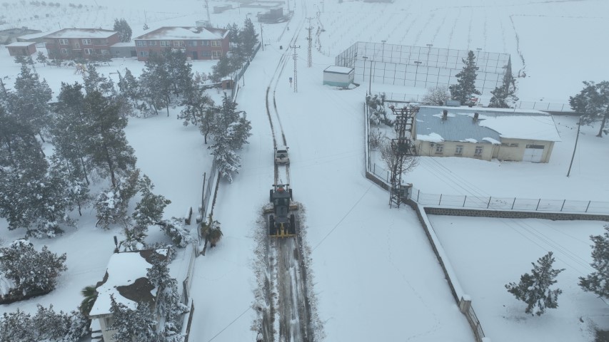 Şanlıurfa’da Grup Yolları Ve Bağlantı Yolları Yeniden Ulaşıma Açıldı (2) (Küçük)