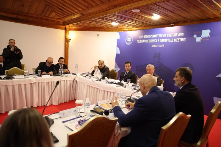 Başkan Gülpinar “Kültür Ve Turi̇zm Şehi̇rler Arasi Di̇yaloğun Temel Gücüdür” (4) (Küçük)