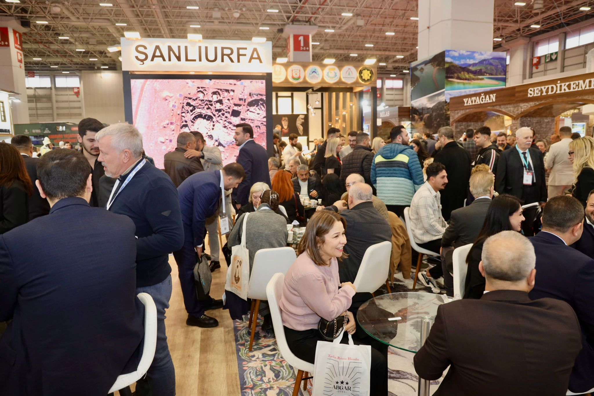 Büyükşehi̇r Beledi̇yesi̇, Emitt’te Şanliurfa’yi Tanitiyor (10)