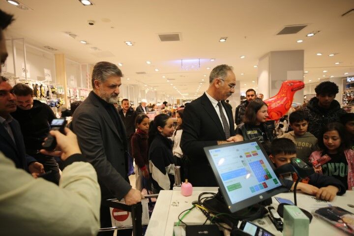 Şanlıurfa’da Yetim Ve Öksüz Çocuklara Bayram Hediyesi4 (Küçük)