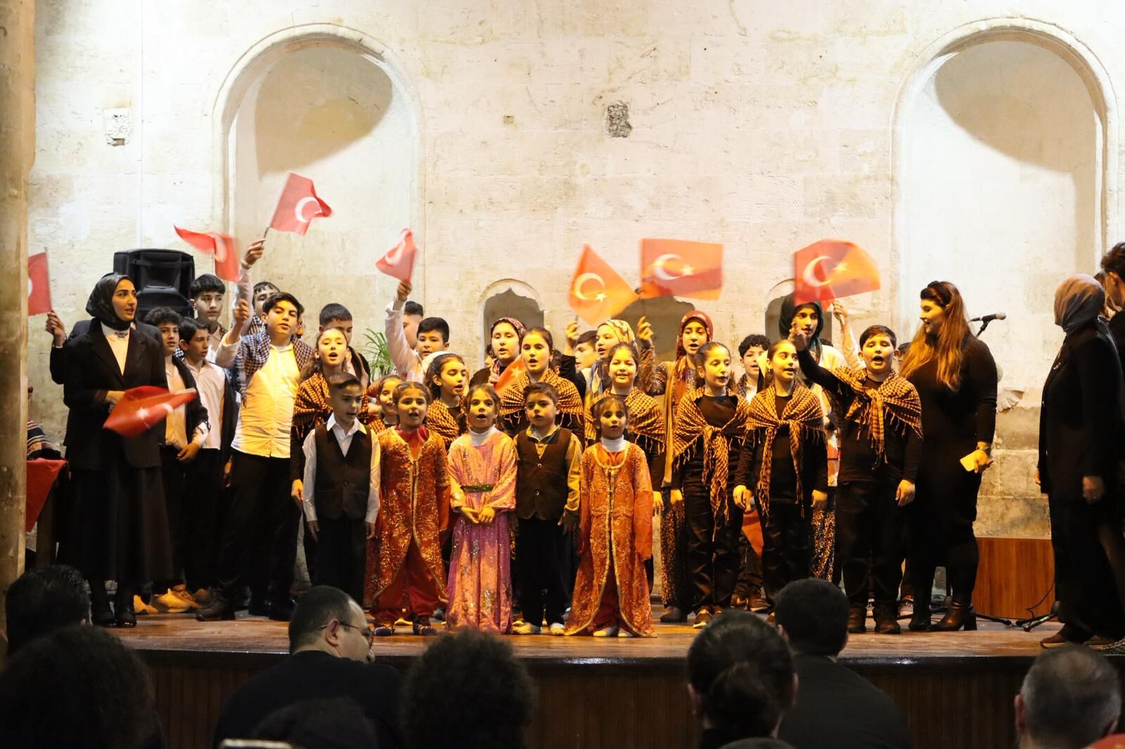 Kurtuluşun Kahramanliği, Öğrenci̇lerle Sahnede Hayat Buldu (5)