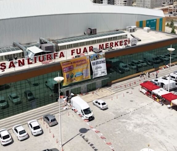 Şanlıurfa’nın En Büyük Moda Festivali Kapılarını Açtı!