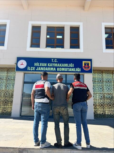 Hilvan’da Uyuşturucu Suçundan Aranan Şahıs Yakalandı!