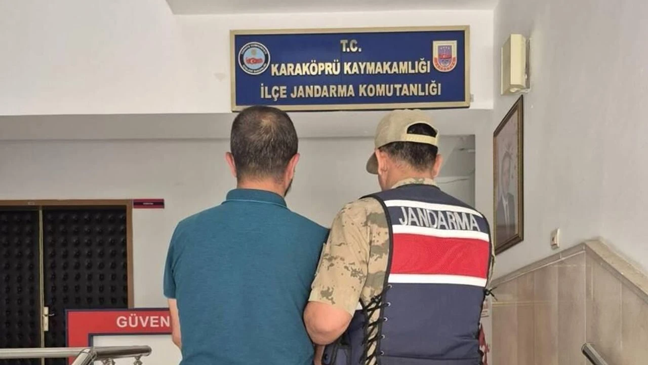 Karaköprü’de Aranan Şahıs Jandarma Ekiplerince Yakalandı