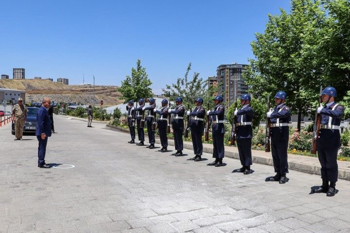 Eski Bakan Yardımcısı Mehmet Aktaş Şanlıurfa’da Güvenlik Çalışmalarını Değerlendirdi