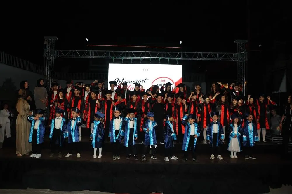 Şanlıurfa’da Pisa Koleji Mezuniyet Töreniyle Geleceğe Uğurladı