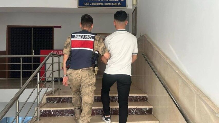 Şanlıurfa’da Firari Hükümlü Jandarmadan Kaçamadı
