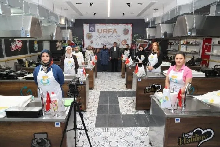 Şanlıurfa’nın Lezzet Ustaları Yarışıyor: “Urfa Şefini Arıyor”da Yarı Final Heyecanı
