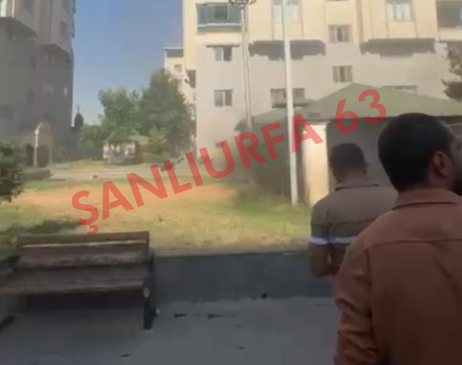 Şanlıurfa'da Park Halindeki Motosiklet Bir Anda Alev Topuna Döndü!