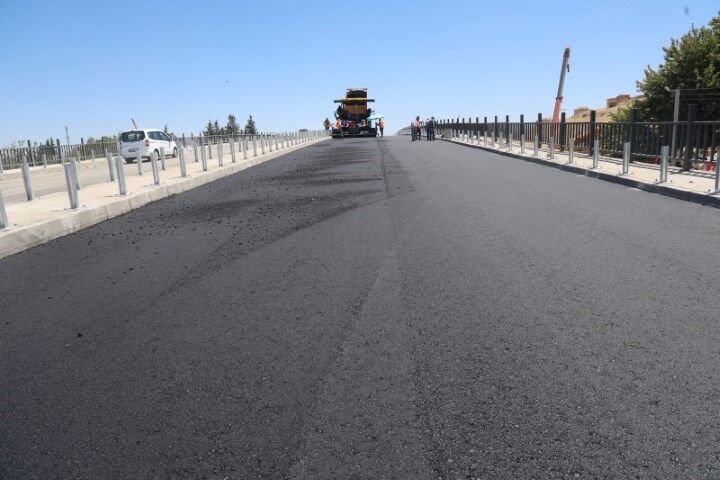 Şanlıurfa'da Trafiği Rahatlatacak Dev Projede Asfalt Mesaisi Başladı!