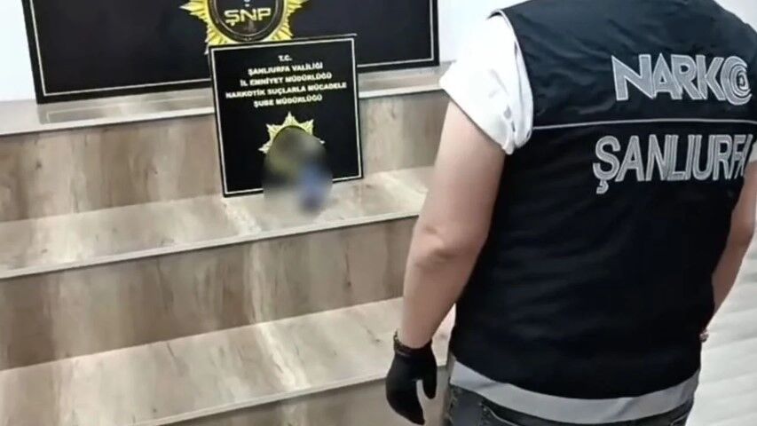 Şanlıurfa'da Pet Şişeden Uyuşturucu Çıktı!