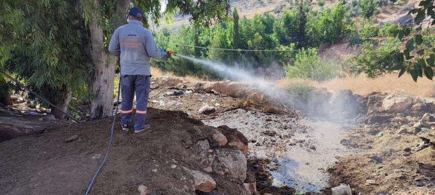 Şanlıurfa'da Haşerelere Geçit Yok! Büyükşehir'den 40 Araçlık Dev Mücadele