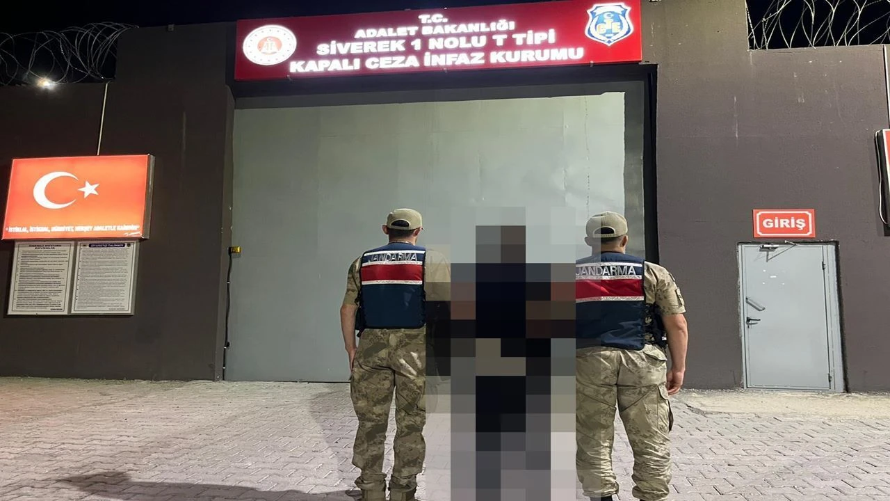 Şanlıurfa'da Aranan Hükümlü Jandarmadan Kaçamadı
