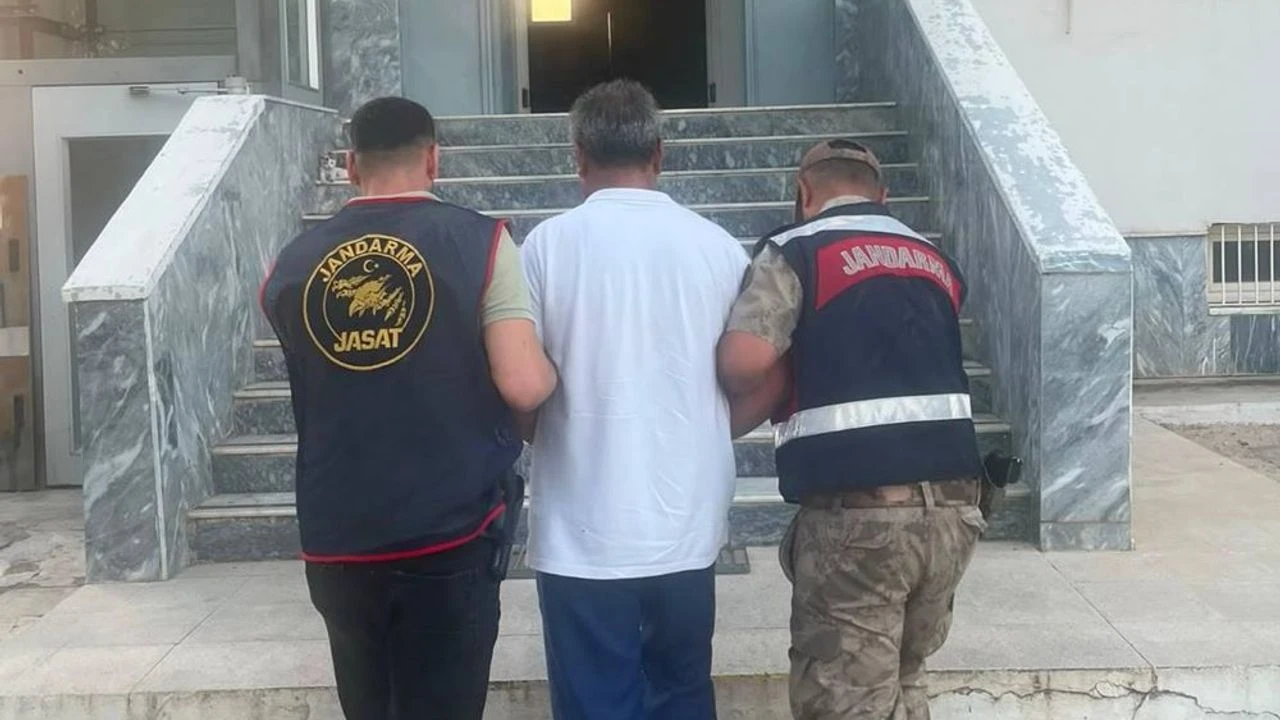Şanlıurfa Birecik'te Hapis Cezası Bulunan Şahıs Gözaltına Alındı!