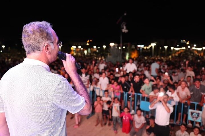 Eyyubiye Sahne Senin (3) (Küçük)