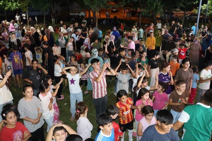 Haliliye’de Yaz Akşamları Müzik Ve Eğlenceyle Şenleniyor (2)