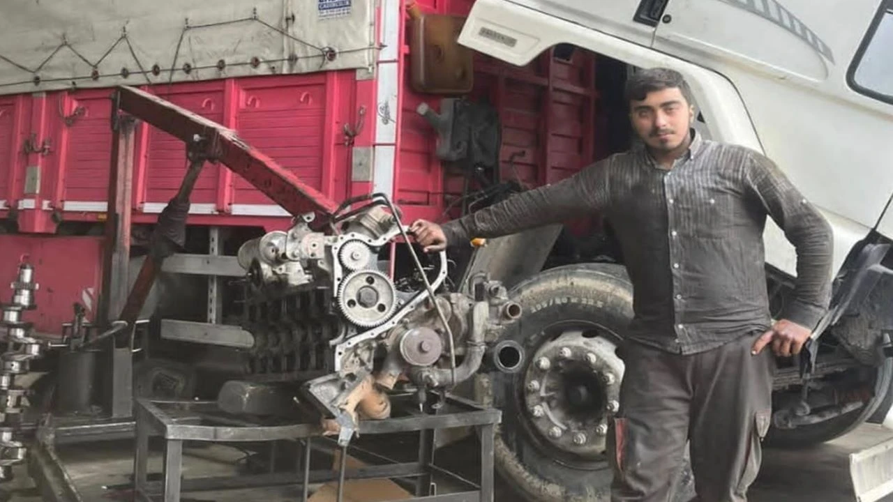Kayip Cocuk Mert Ali Kapak