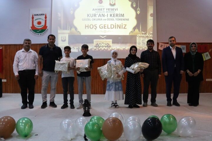 Şanlıurfa’da Dini Değerler Eğitimi Sona Erdi! Öğrencilere Ödül (1)