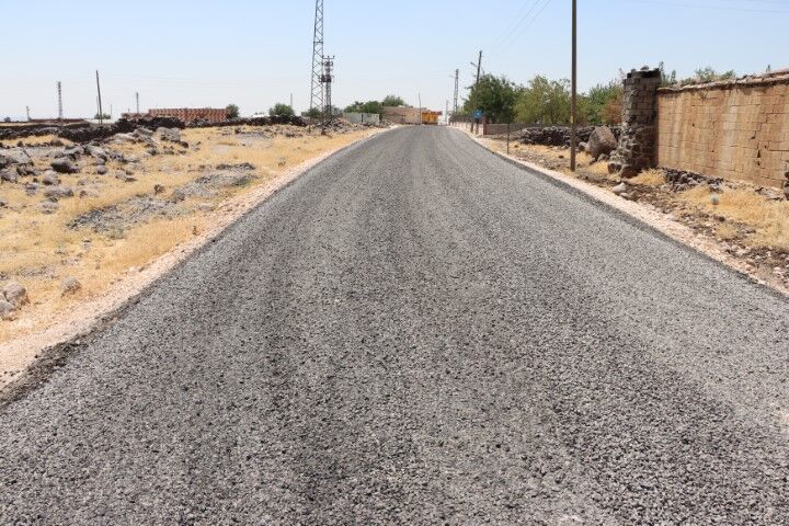 Şanlıurfa’da Kırsal Yollar Yenileniyor Viranşehir’de 8 Kilometrelik Çalışma (4)