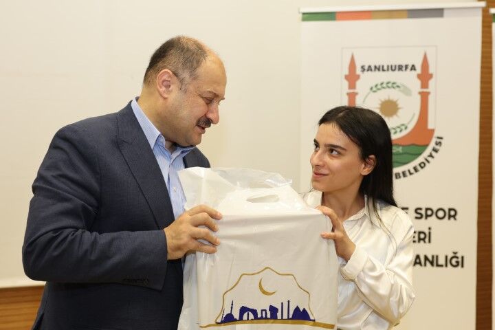 Şanlıurfa’dan Yks’de Büyük Başarı 38 Öğrenci Dereceye Girdi (2)