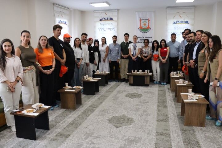 Avustralyalı İklim Aktivisti Sally Higgins Şanlıurfa’da Gençlerle Buluştu (3)