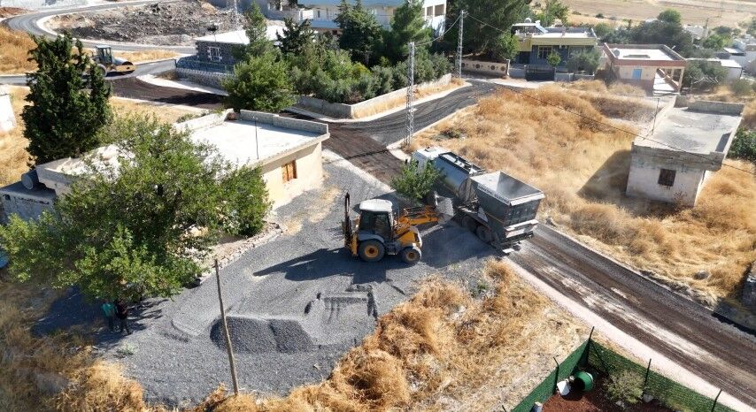 Şanlıurfa’da O Mahallenin Yolları Değişiyor! Ekipler Sahaya İndi (2)