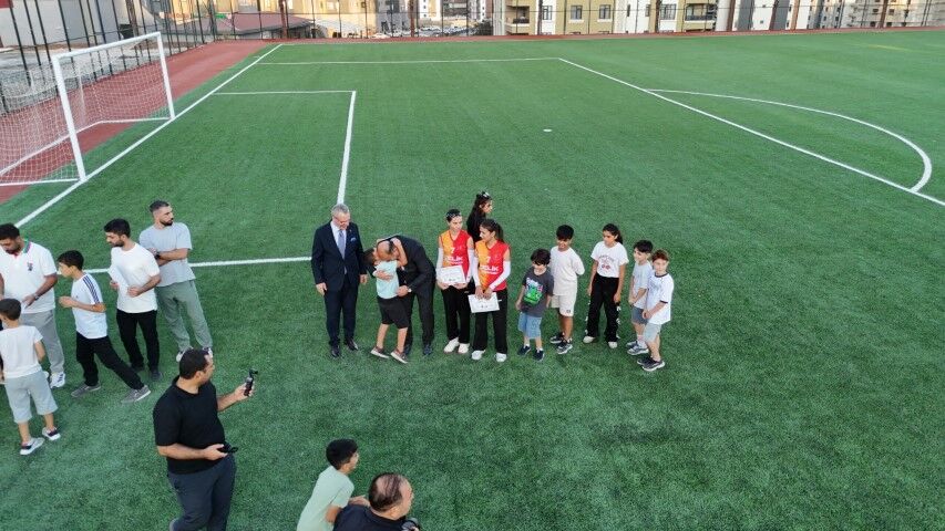 Şanlıurfa’da Yaz Spor Kurslarını Tamamlayan Çocuklar Belgelerini Aldı (1)