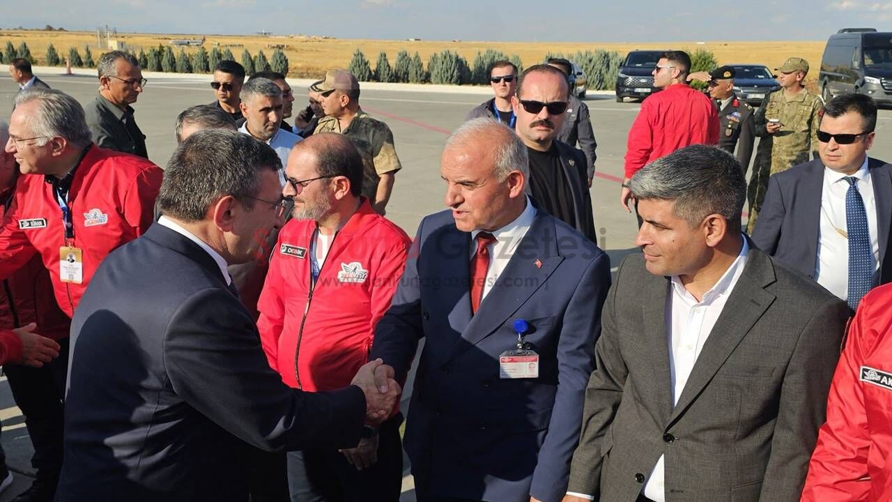 Cumhurbaşkanı Yardımcısı Cevdet Yılmaz TEKNOFEST İçin Şanlıurfa’ya Geldi