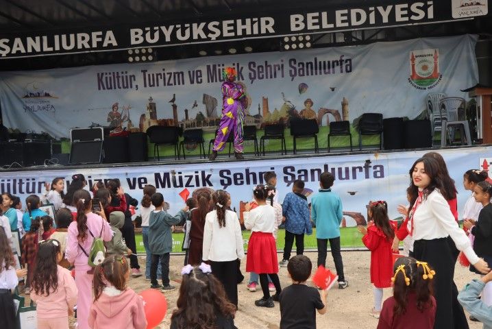 Şanlıurfa Büyükşehir Belediyesinden Çocuklara Özel Cumhuriyet Bayramı Etkinliği (3)