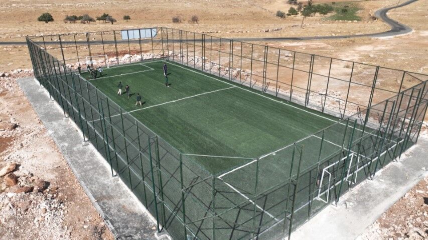 Şanlıurfa Eyyübiye’de Gençlere 25 Yeni Halı Saha Geliyor (1)