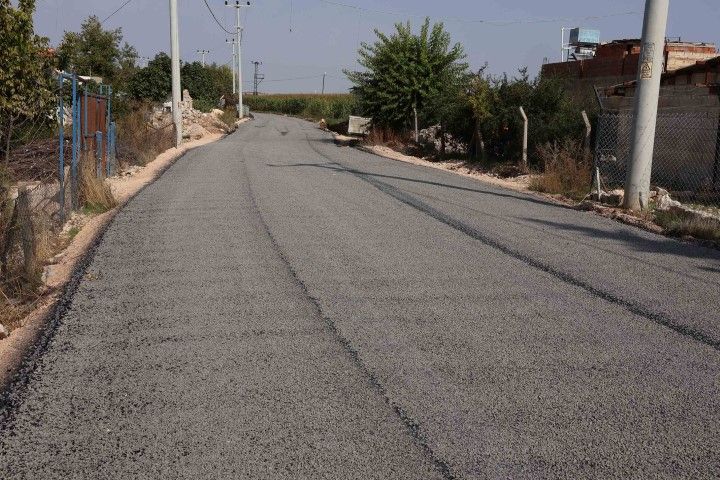 Şanlıurfa Haliliye’de İncirli Kırsal Mahallesi’nin Yolları Asfaltlandı (5)