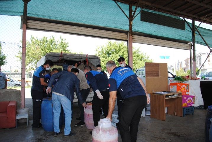 Şanlıurfa’da Gıda Denetimi Yüzlerce Kilogram Sağlıksız Ürün Tespit Edildi (2)