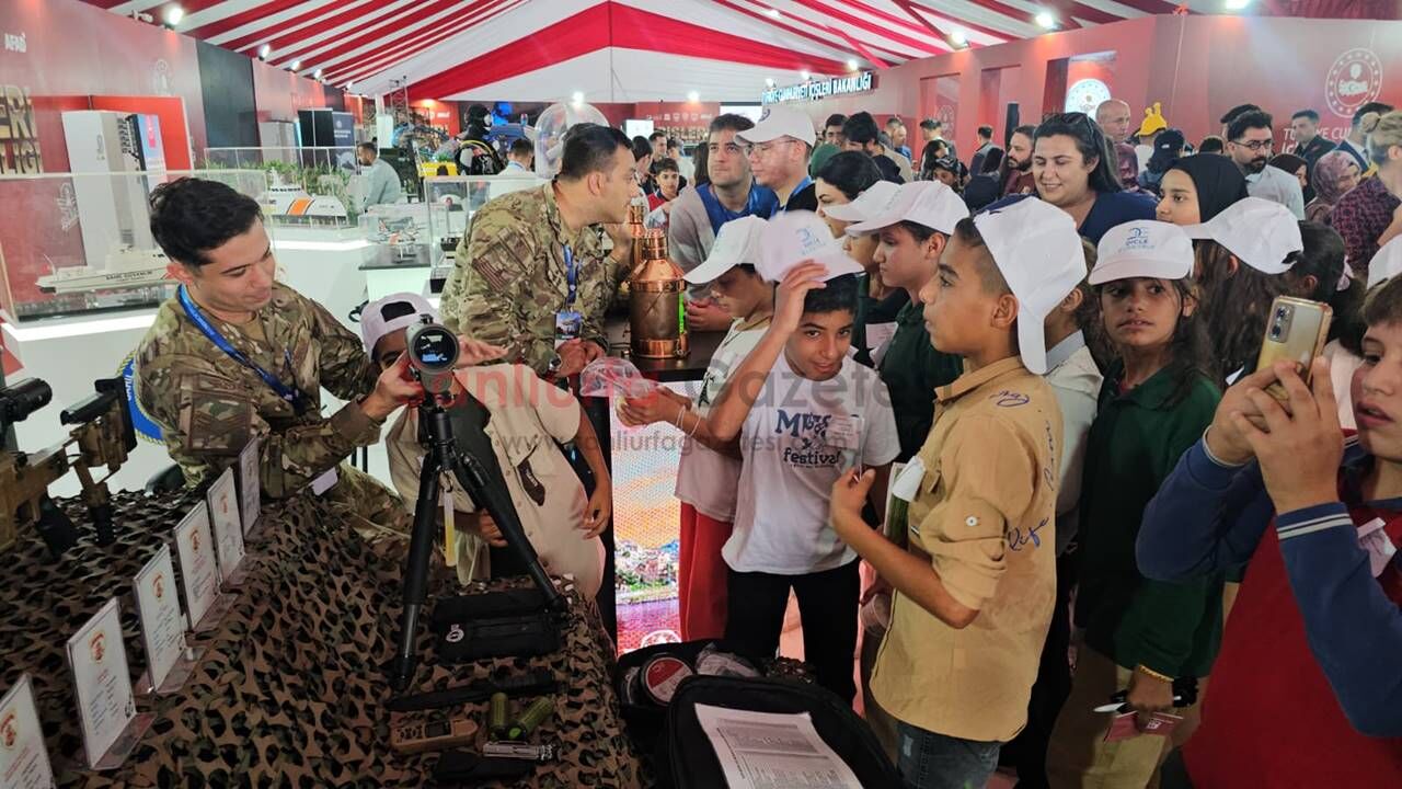 Teknofest Güneydoğu’da Jak Çadırı Vatandaşların İlgi Odağı Oldu (1)